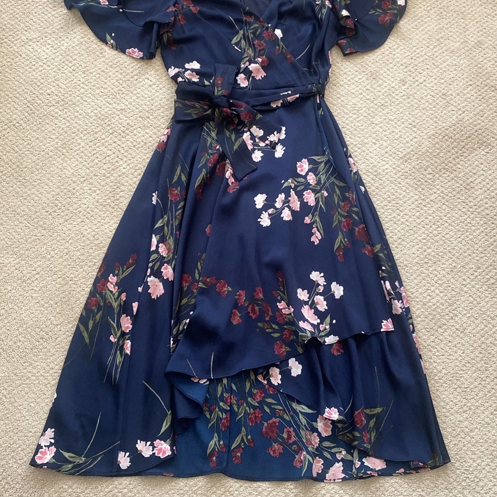 DKNY Midi Floral Dress Size 4 Flutter Sleeve Tie Waist Navy Easter Garden Party - Picture 3 of 15